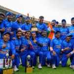 நூறு அரைசதங்கள் விளாசி புதிய சாதனை நிகழ்த்திய ‘கிங்’ கோலி!